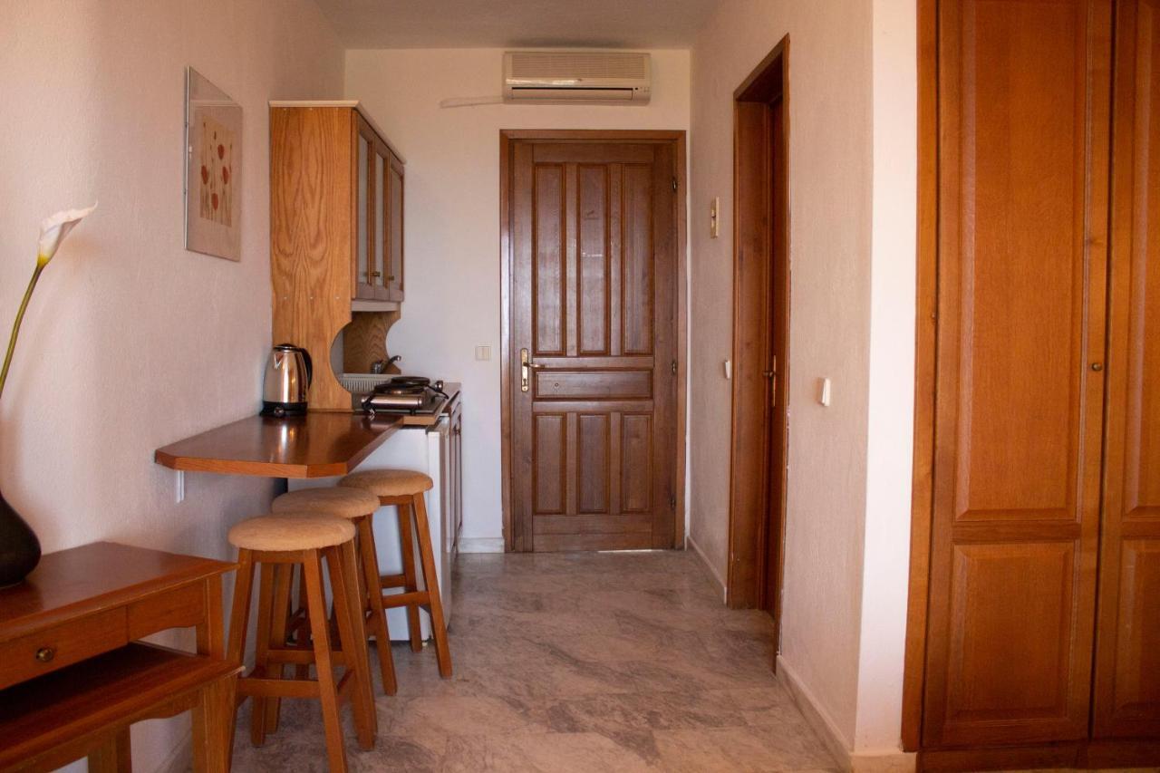 Aparthotel Zephyros Polychrono Exteriér fotografie